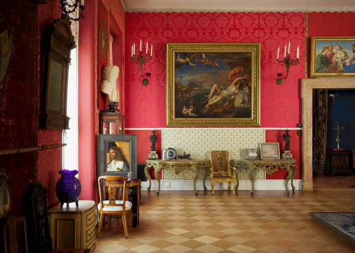 boston museums isabella stewart gardner titian room