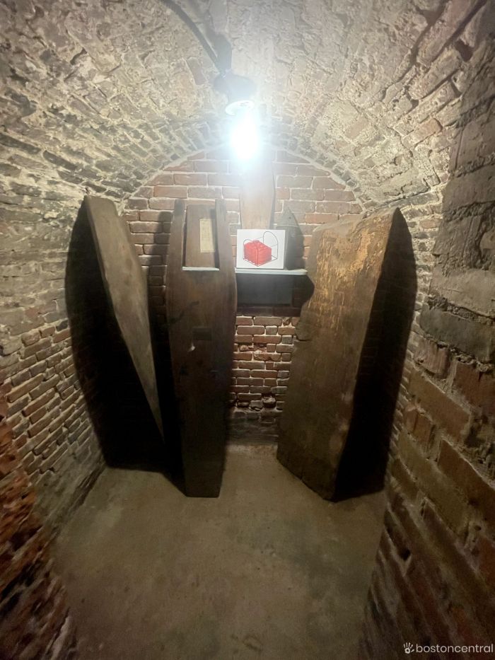 Boston old north church crypt