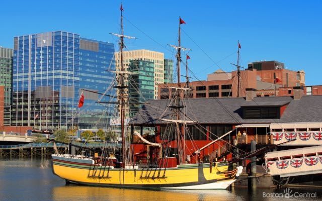 Boston Tea Party Ships & Museum