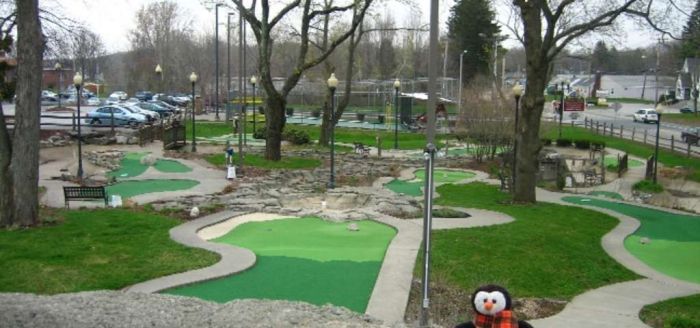 boston miniature golf crystal caves