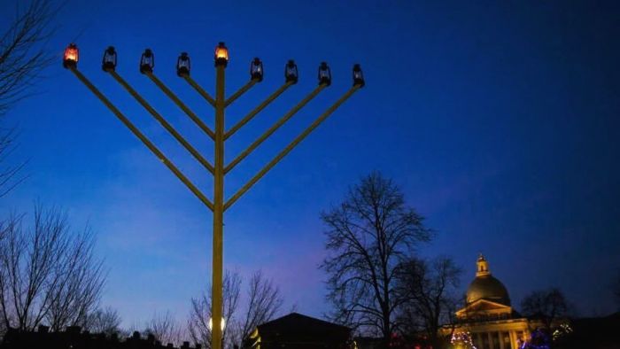 boston common menorah lighting