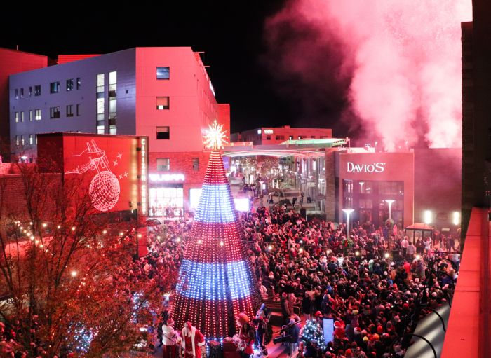 patriot place holiday tree lighting christmas