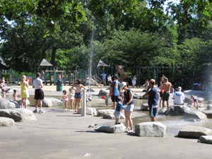 beaver brook reservation spray deck  playground photo