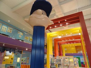 pez factory  visitor center photo