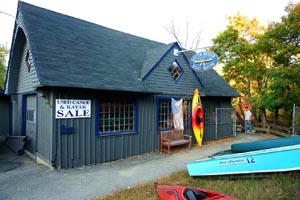 south bridge boat house photo