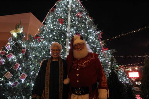 santa and mrs claus meet  greet and celebration photo